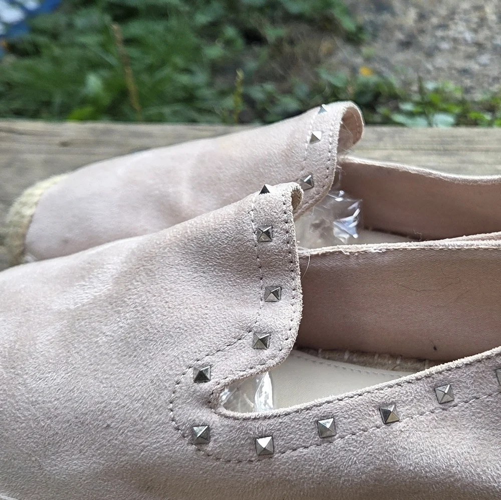 Marc Fisher Studded Espadrille Slip On Sneakers Beige Suede Flats 8.5